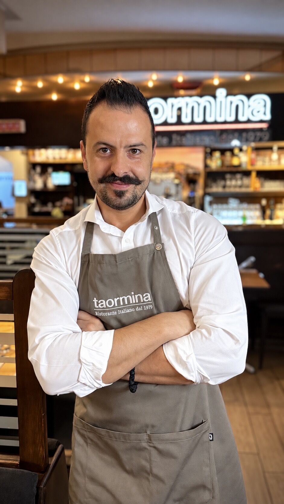 Andrei Dragomir, Servicekraft im Ristorante Taormina